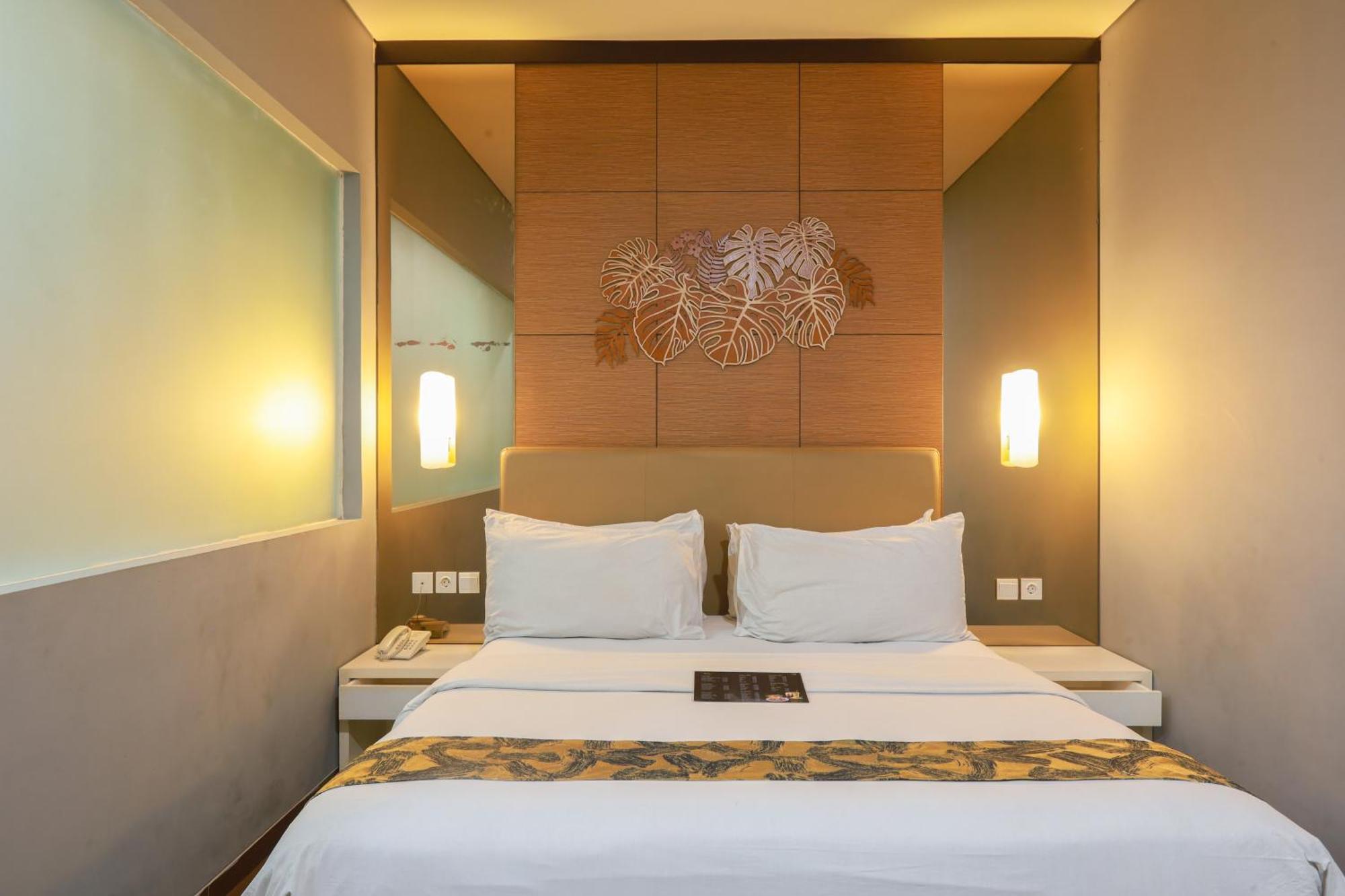 Terraz Tree Hotel Jakarta Exteriör bild